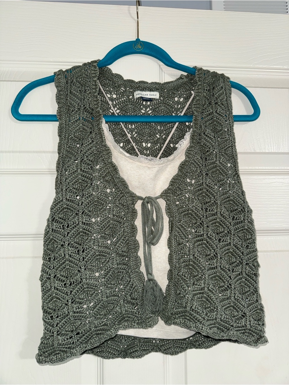 American Eagle Outfitters Green Sweater Vest & Cream Lace-Edge Crisscross Cami